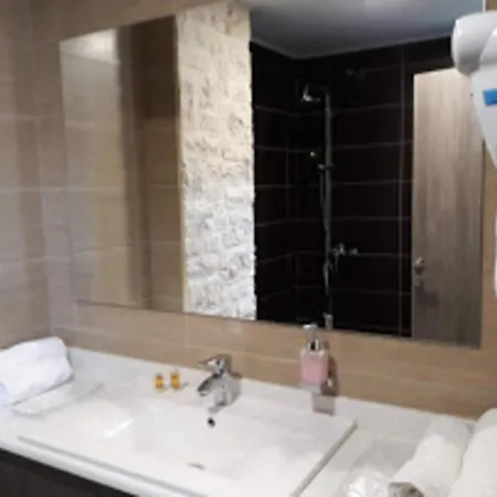 Apartahotel The Santo George 3*